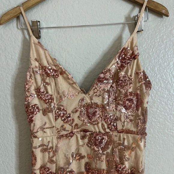 NWOT Shine Language Rose Gold Sequin Mermaid Maxi Dress - Picture 4 of 8